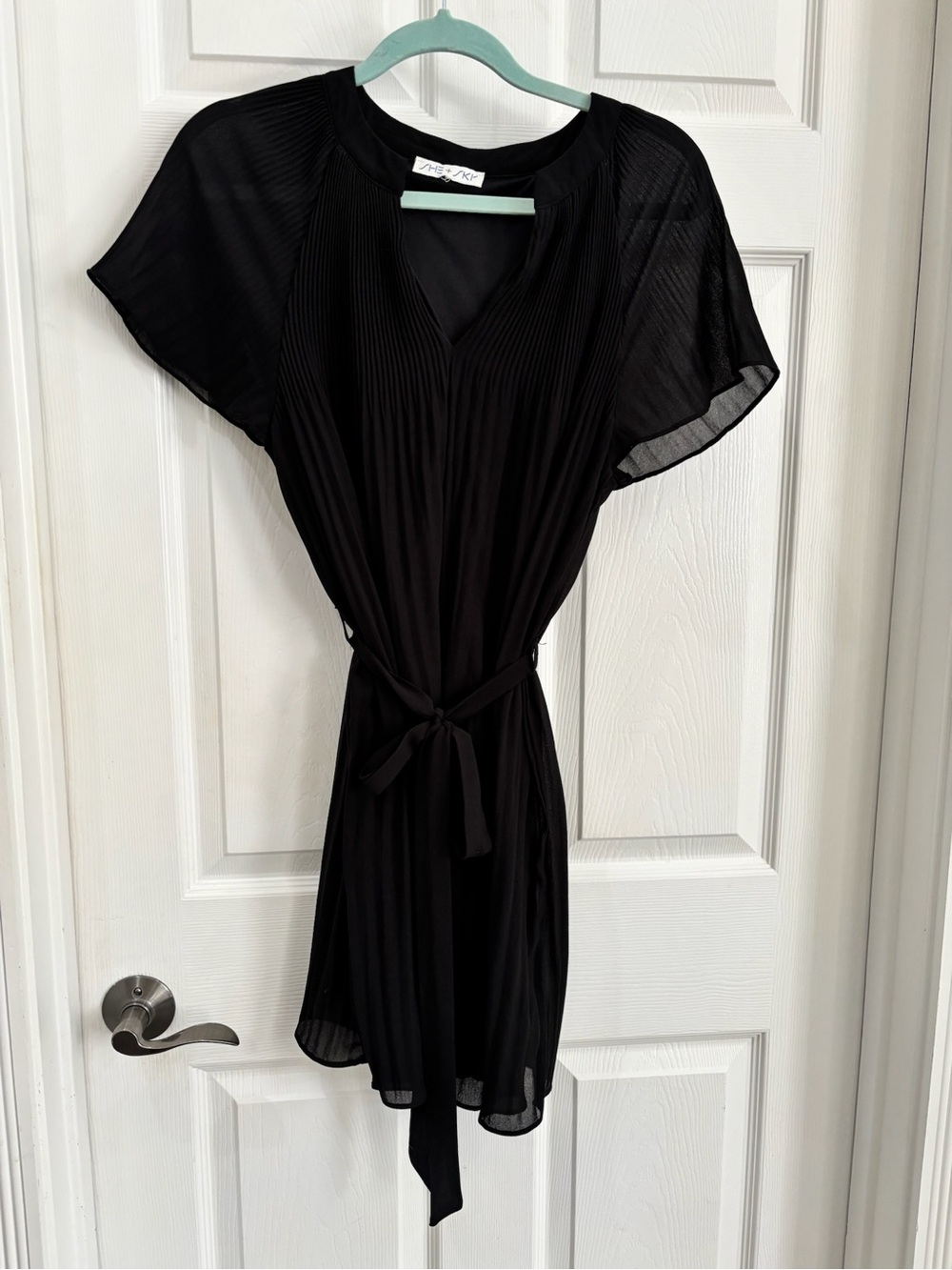 She + Sky Black Pleated V-Neck Tie-Waist Dress